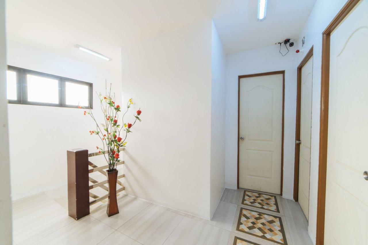 Reddoorz At San Antonio Binan Laguna מראה חיצוני תמונה