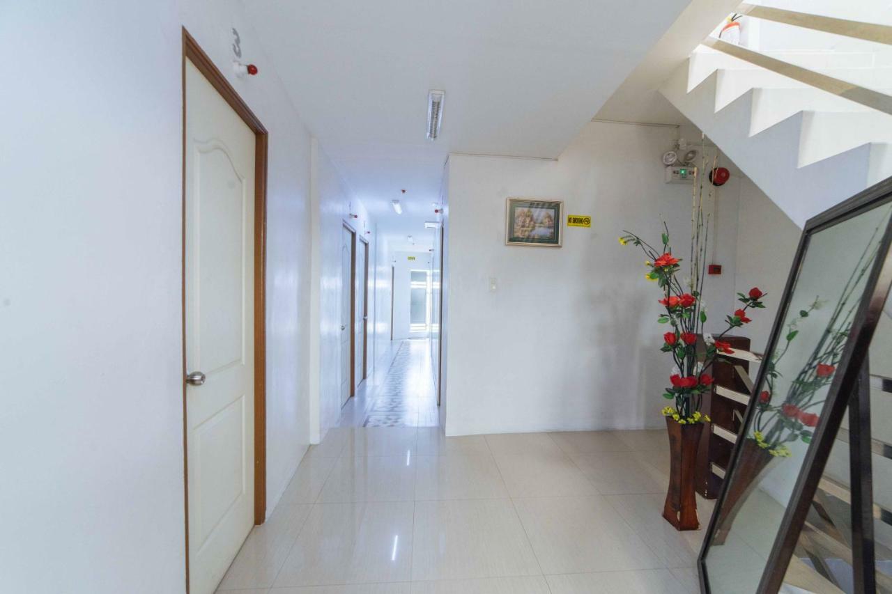 Reddoorz At San Antonio Binan Laguna מראה חיצוני תמונה